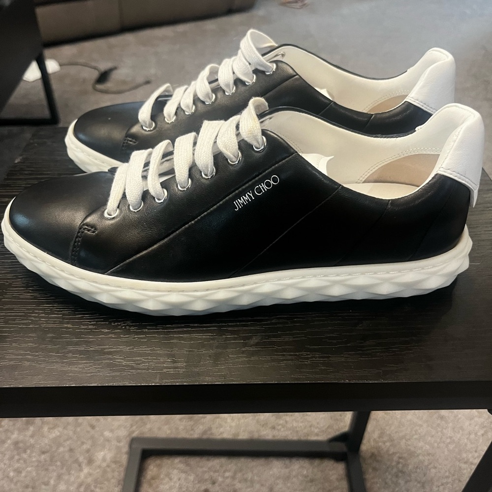 Men’s Jimmy Choo sneakers size 8 fits like 9